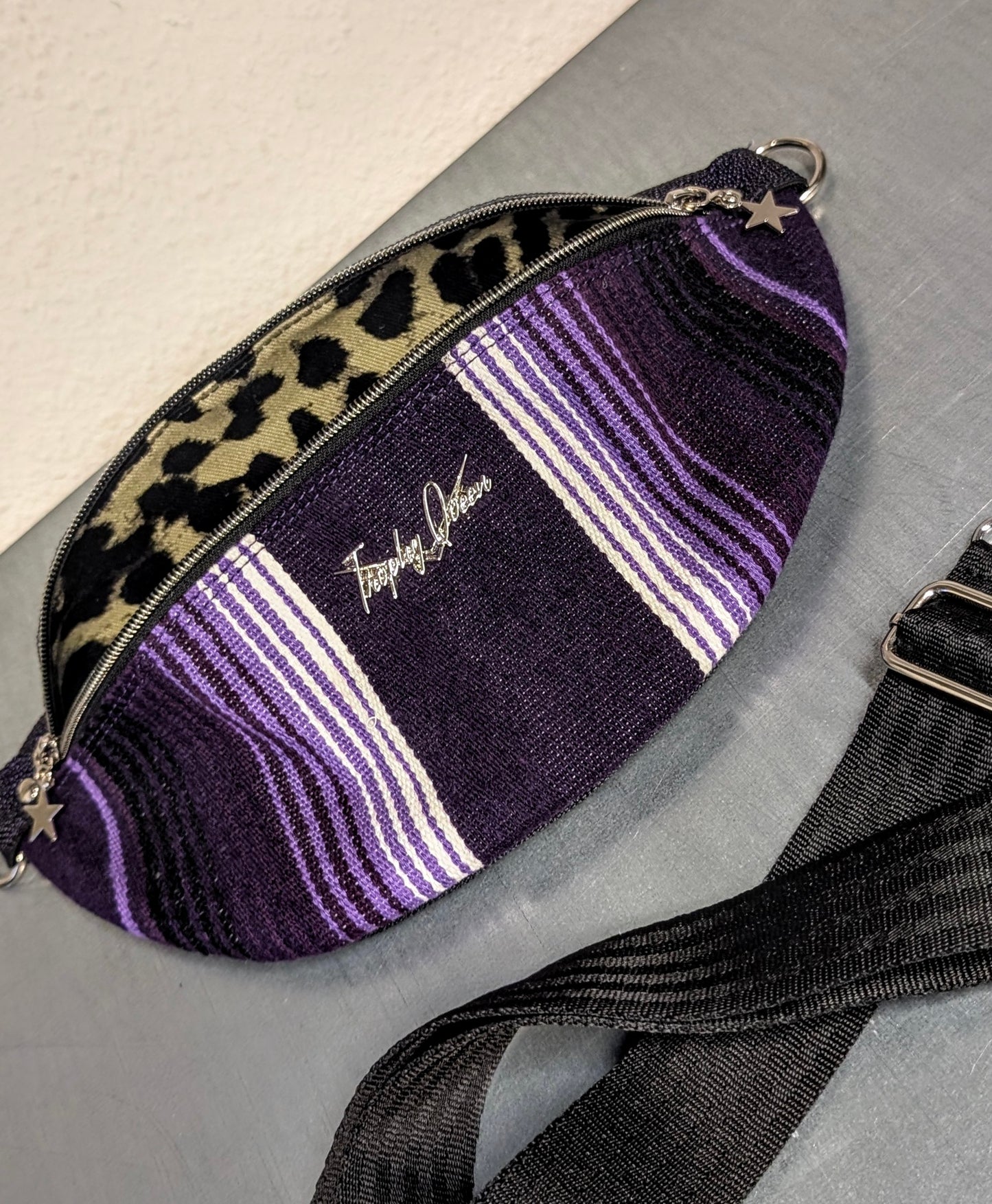 EZ Rider - Purple Mexican Blanket / Dark Violet Stingray - Leopard Lining