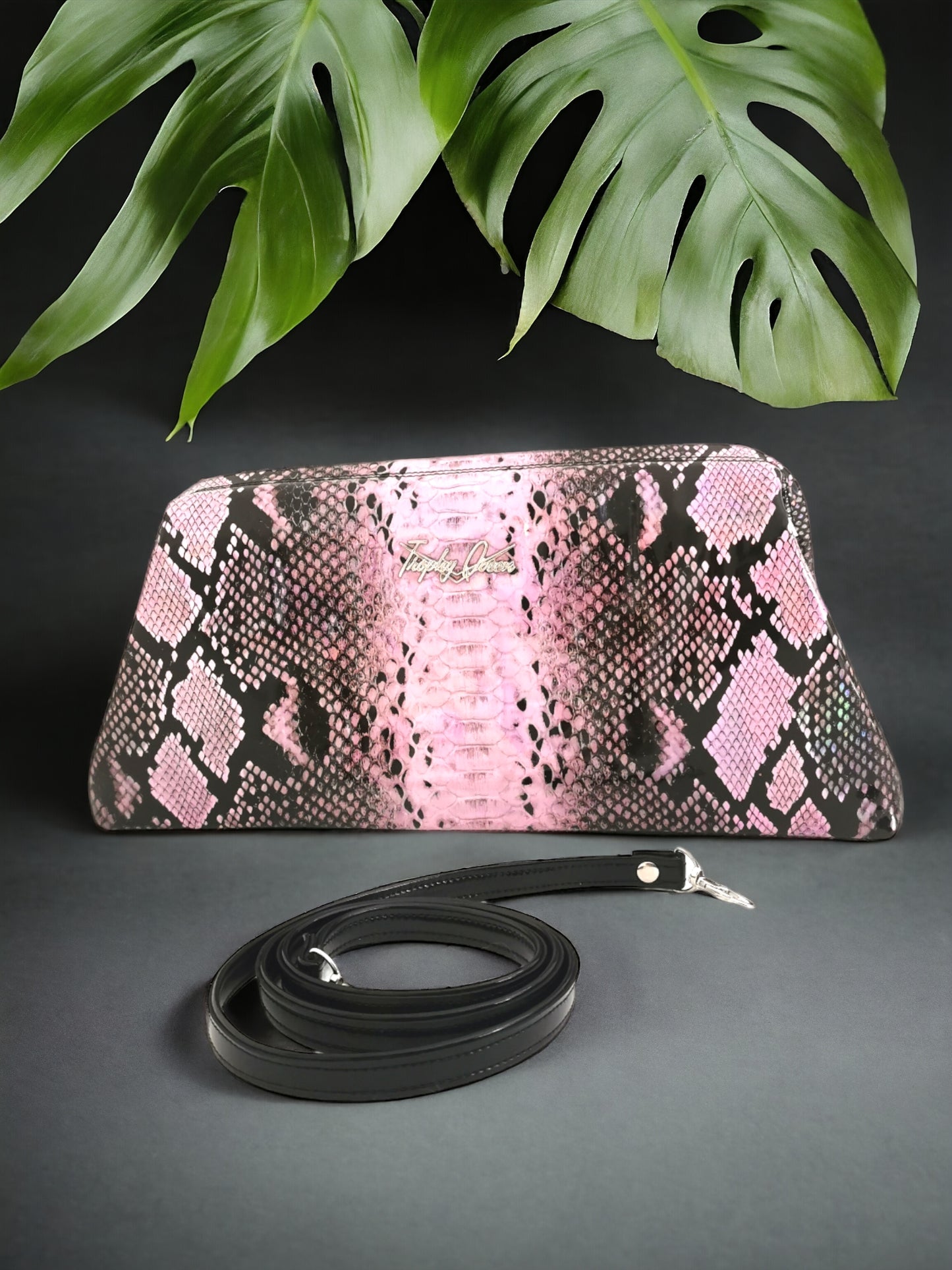 Dita Clutch Bag - Pink Python / Plush Leo Lining