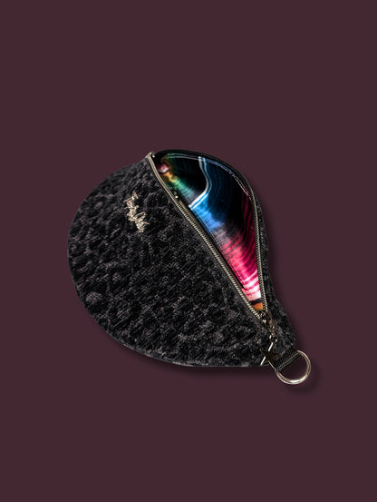 EZ Rider - Black Panther Jacquard / Fiesta Print Satin Lining